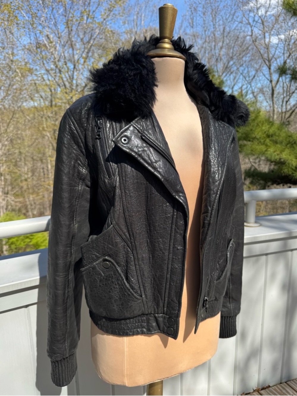 ALEXANDER WANG Black Leather Bomber Jacket $1495 3 looks in 1. Size Small 4